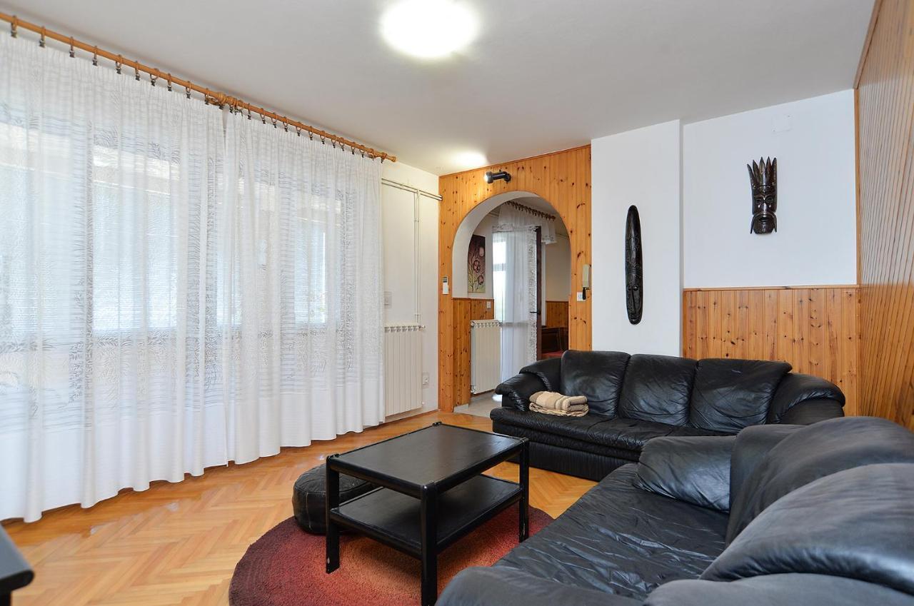 Apartments Irena 531 普拉 外观 照片