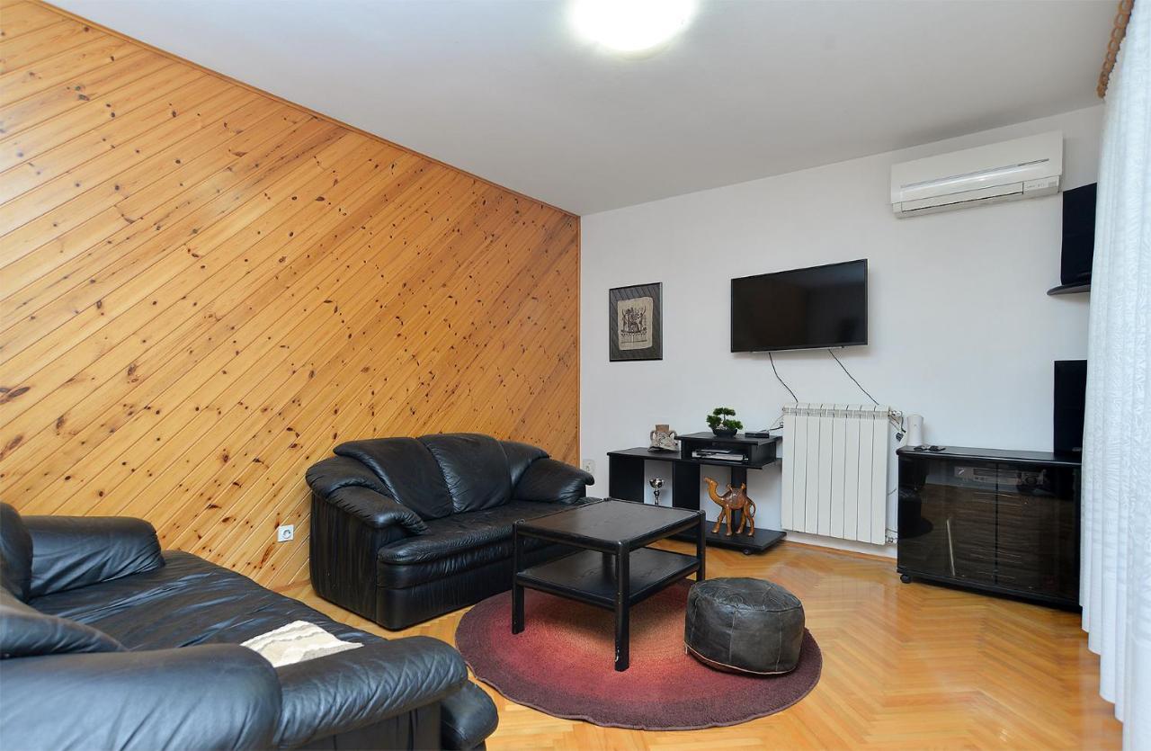 Apartments Irena 531 普拉 外观 照片