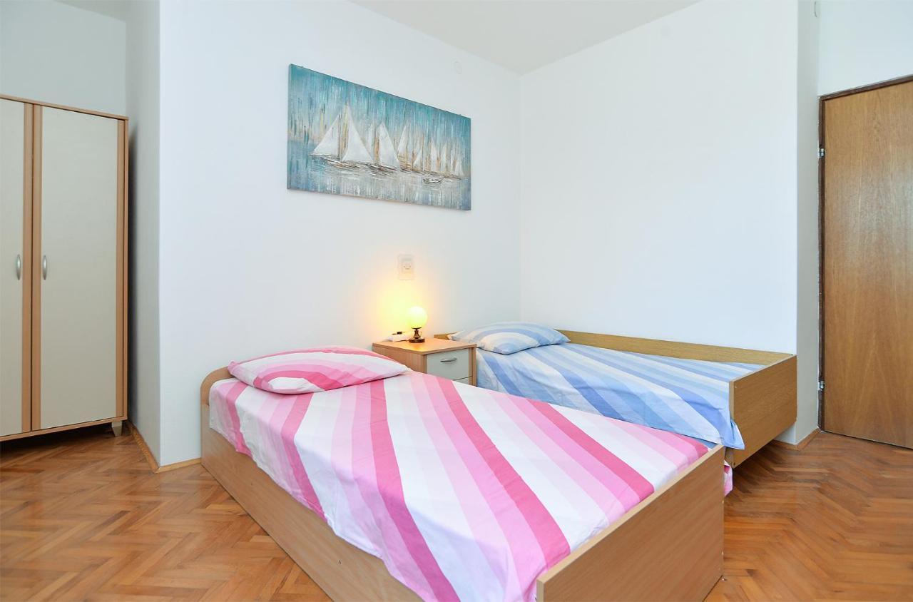 Apartments Irena 531 普拉 外观 照片