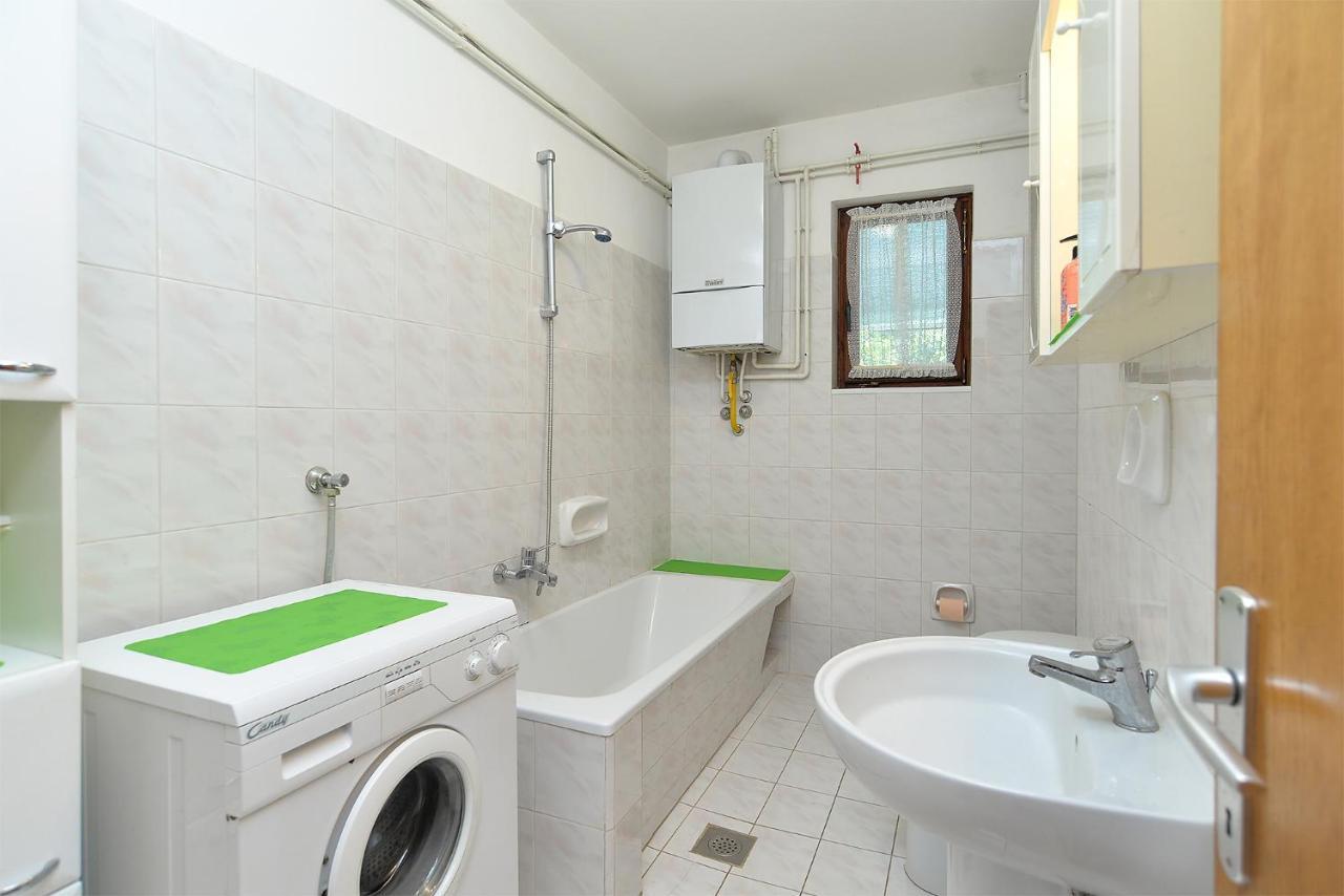 Apartments Irena 531 普拉 外观 照片